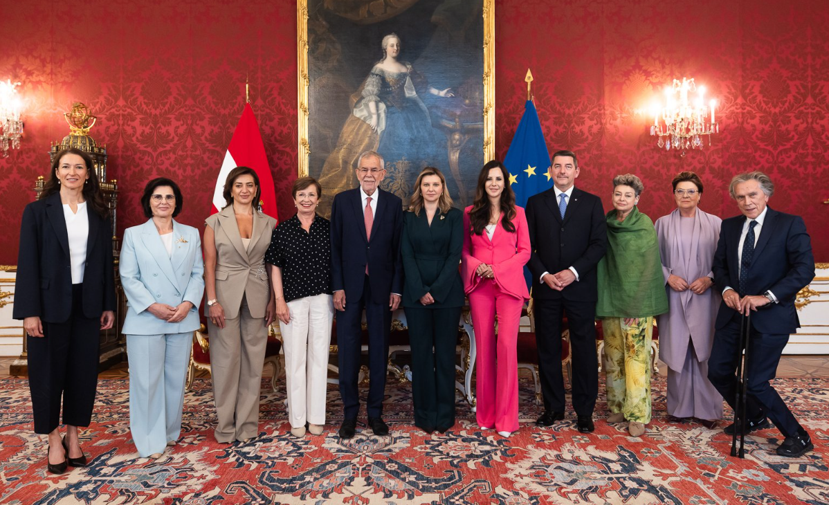 Primera dama de la Nación, Lucrecia Peinado, atiende a invitación de primera dama de Ucrania, Olena Zelenska. / Foto: X @ZelenskaUA.