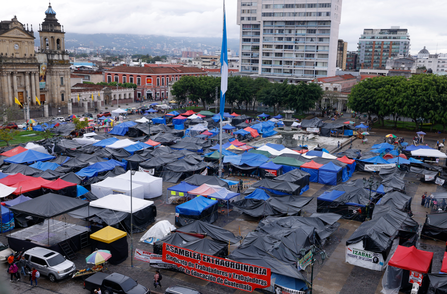 De no cumplirse amparo, PGN pedirá al tribunal hacer valer resolución y reanudar clases el próximo martes