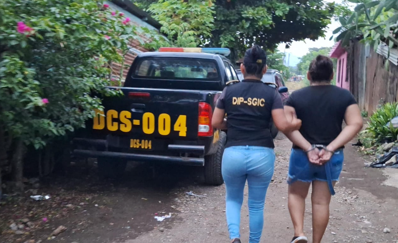 Operativos en Escuintla dejan dos mujeres capturadas por narcomenudeo