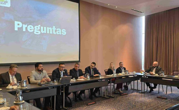 CIV y CPN participan en el foro AAPA LATAM 2025./Foto: CIV.