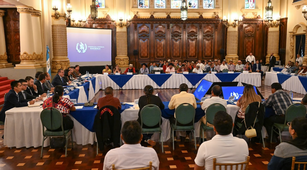 Asamblea de Diálogo Nacional con Autoridades Indígenas y Ancestrales