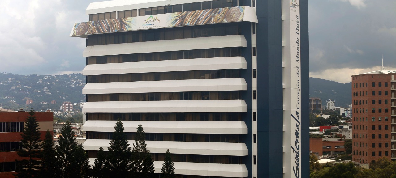 El Inguat considera inaceptable la utilización de recursos institucionales en atividades agenas a los asuntos oficiales.