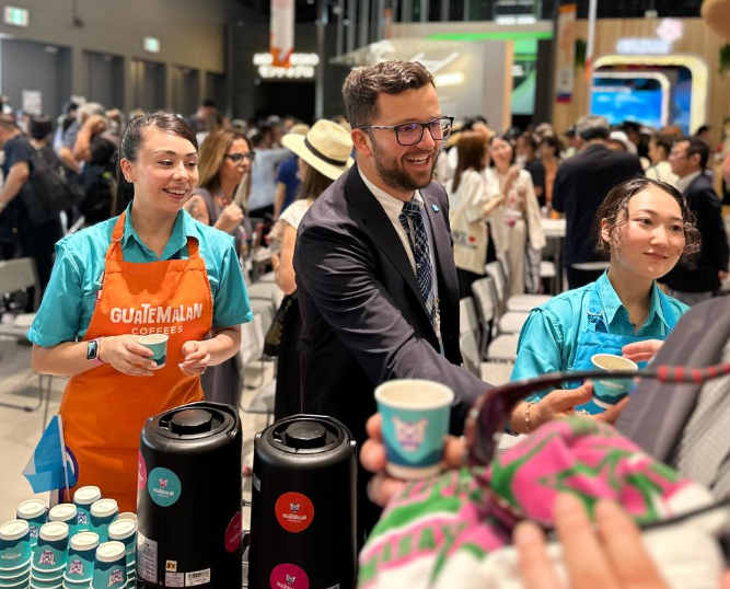 Guatemala promueve su café y cacao en la Expo 2025 Osaka, en Japón