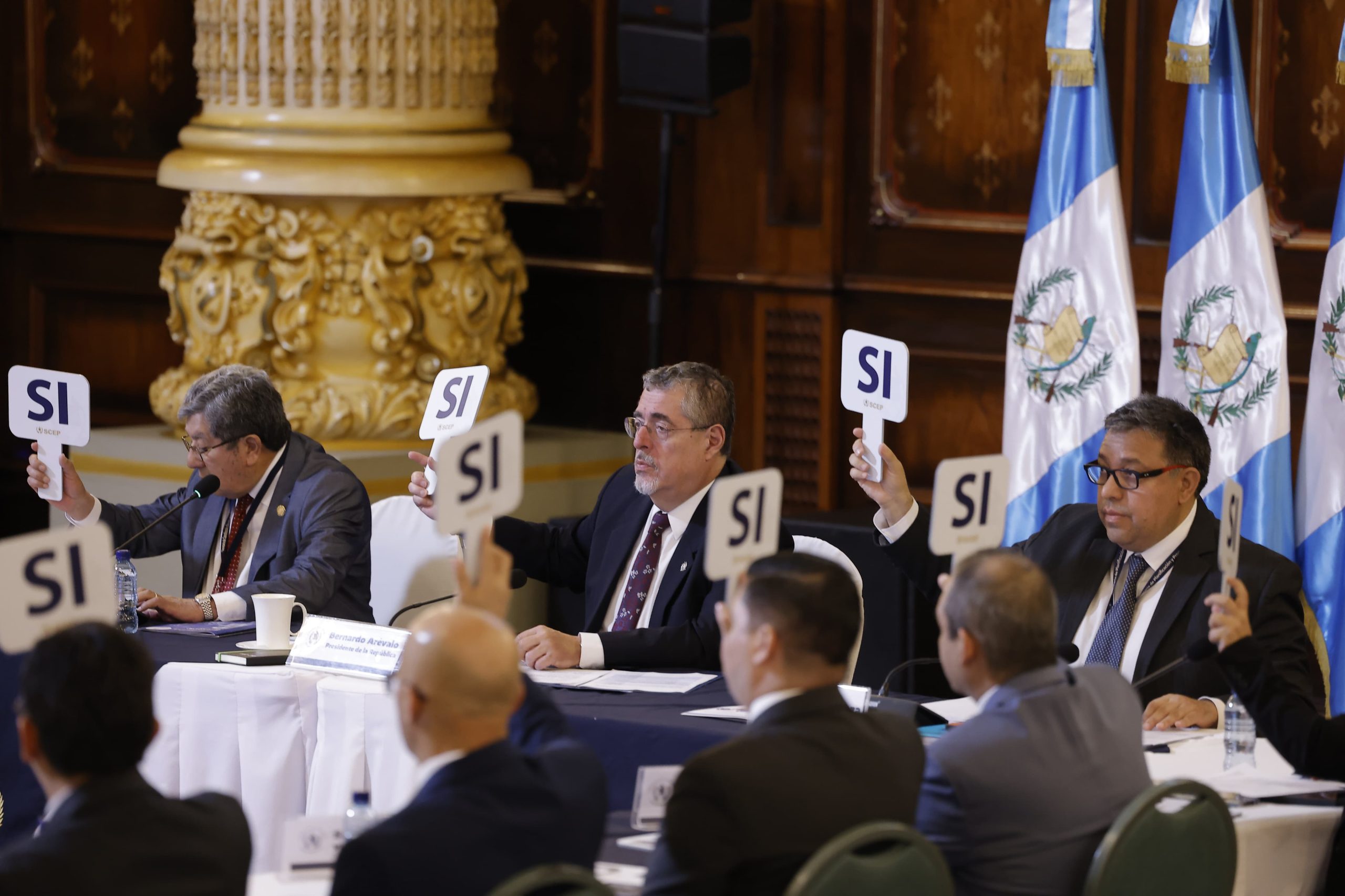 Presidente lidera la tercera reunión ordinaria del Conadur