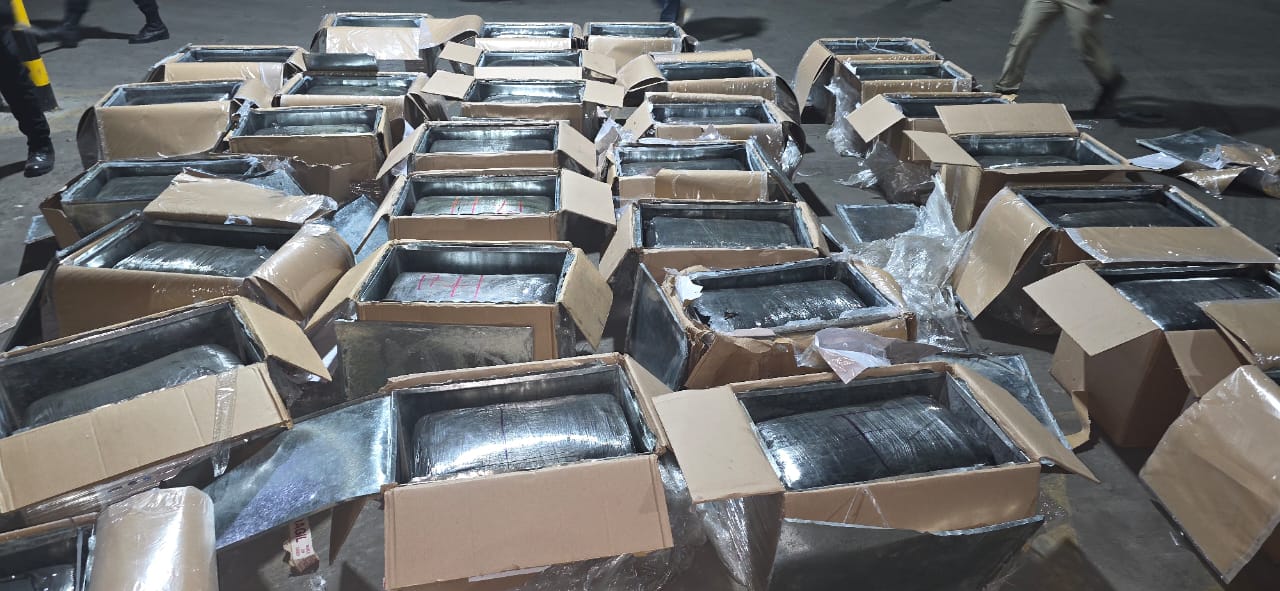 SGAIA intercepta cargamento de marihuana valorado en 3 millones de quetzales en Puerto Barrios