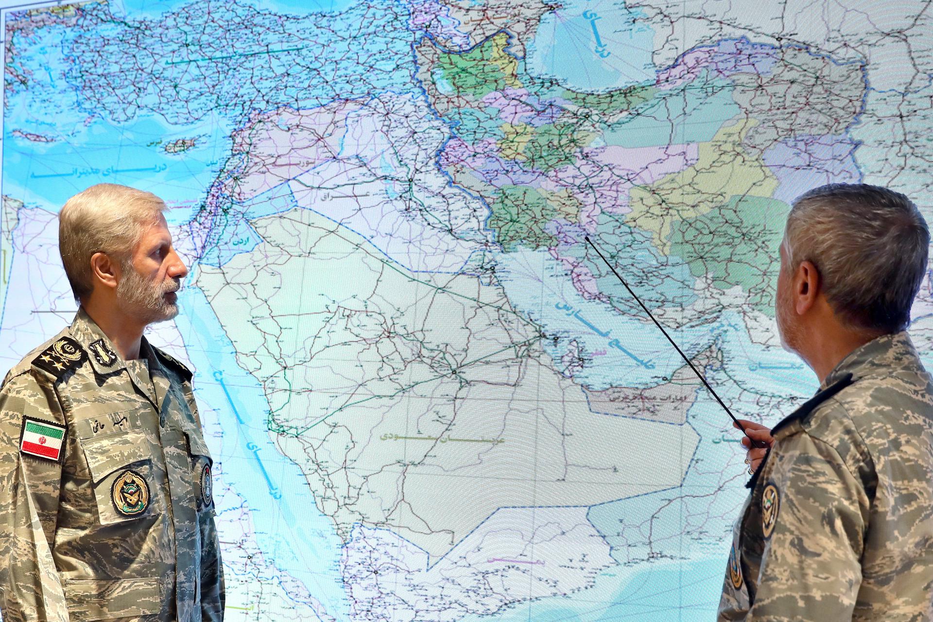 Irán ataca base aérea de EE.UU. ubicada en Catar