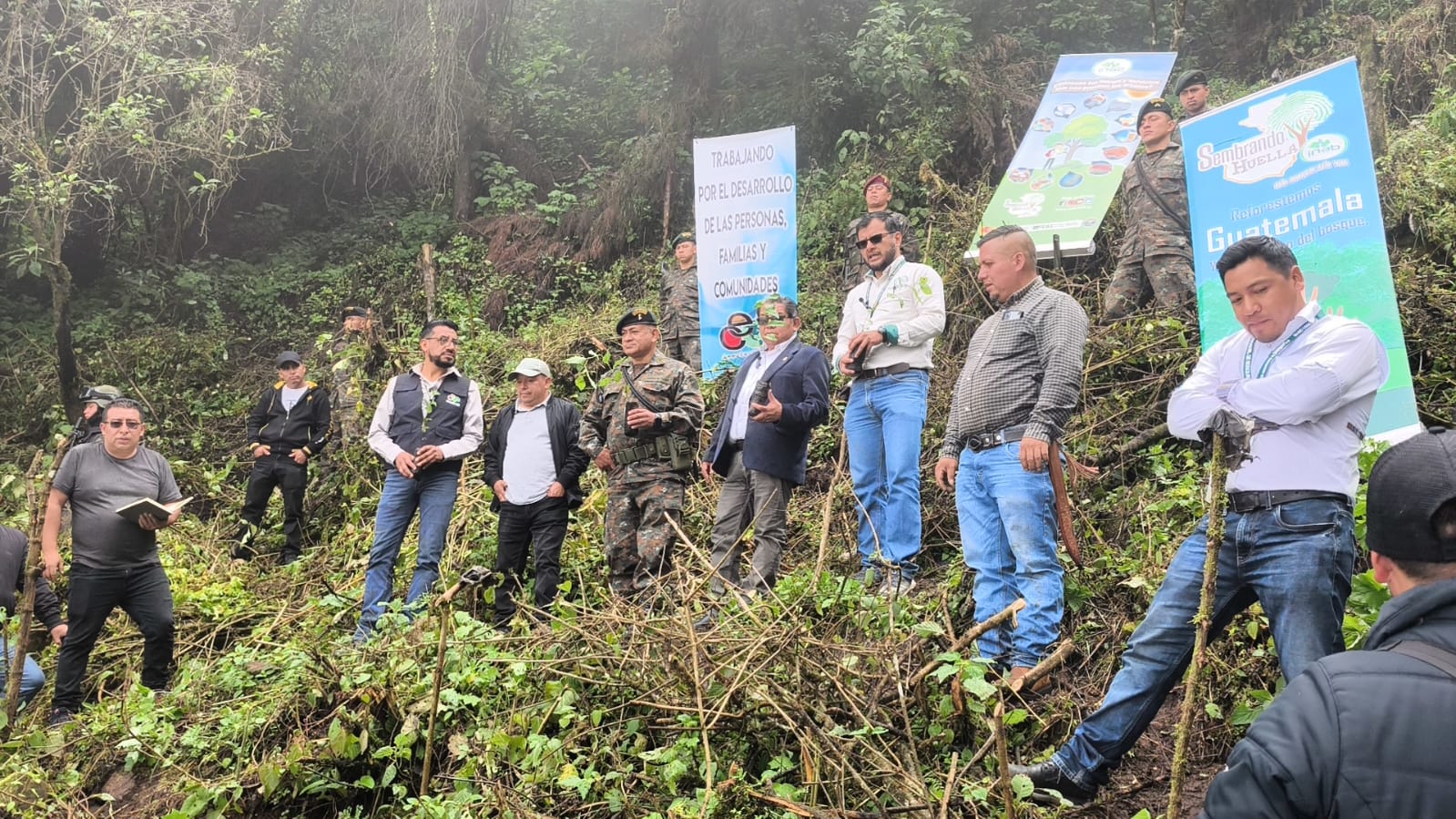 Campaña de reforestación Sembrando Huella llega a San Marcos