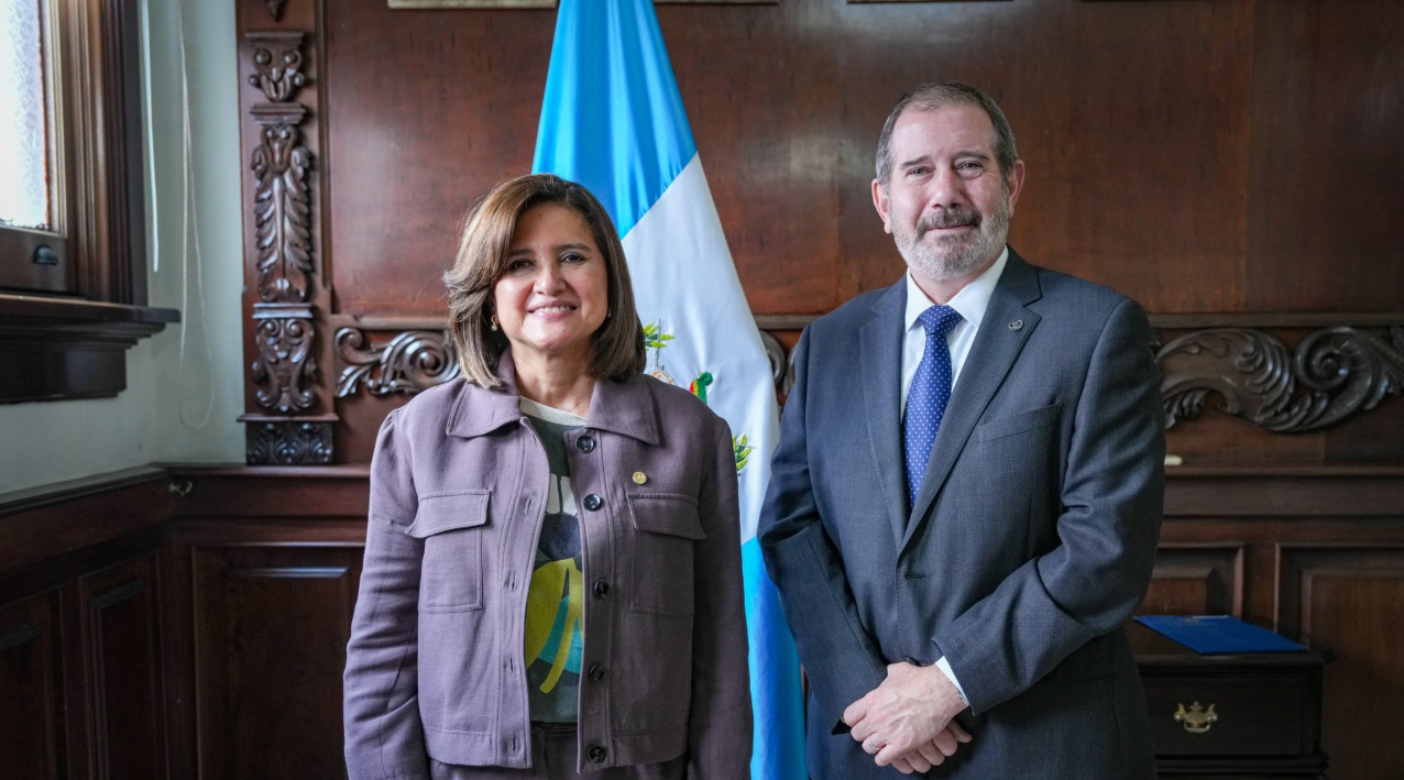 Presidenta en funciones sostiene reuniones a favor de la seguridad alimentaria y sectores vulnerables