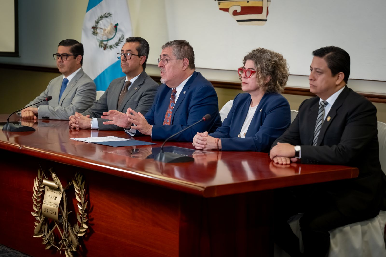 El Gobierno impulsará nueva ley para combatir lavado de dinero y corrupción