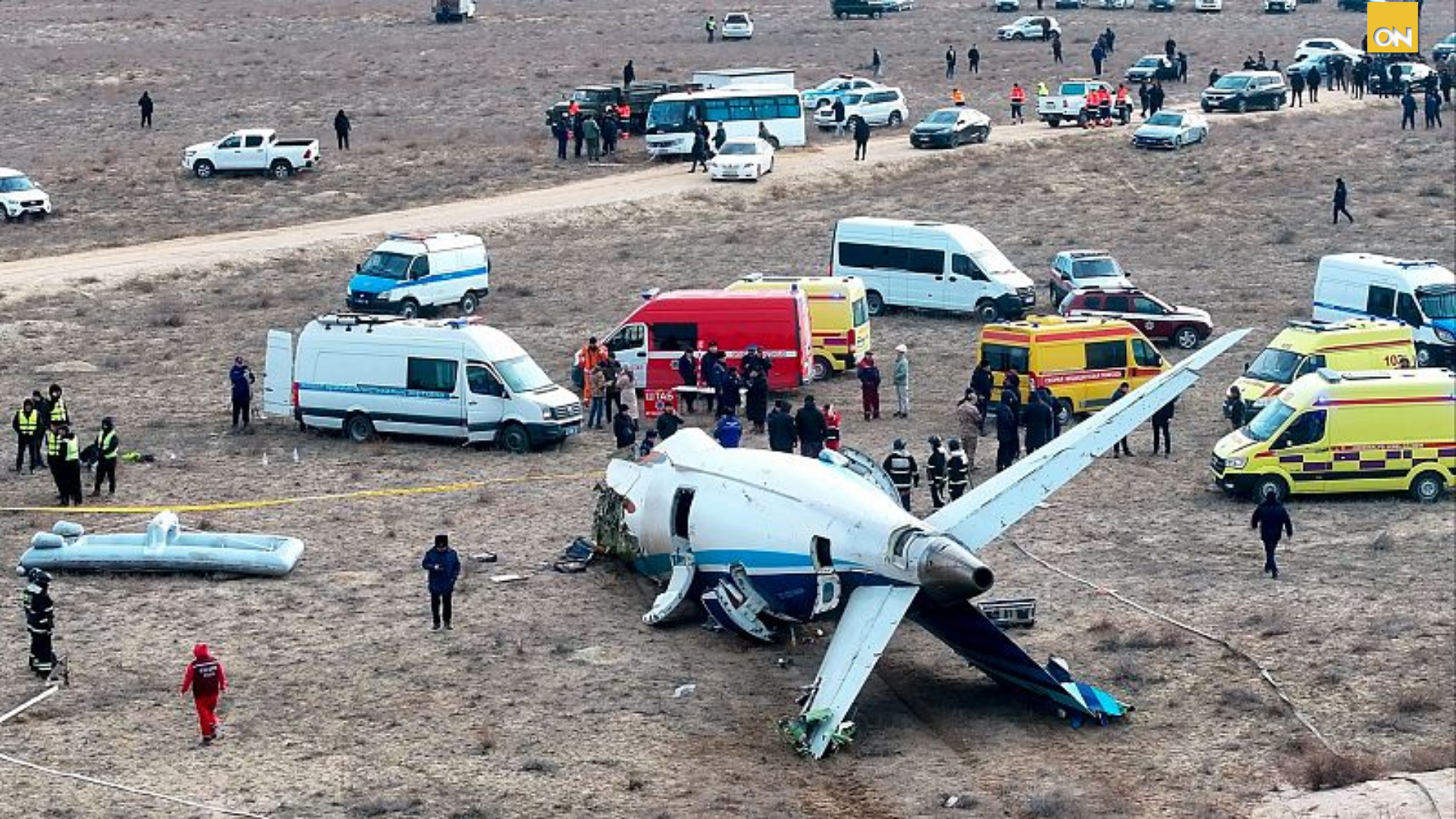 Recuperan las cajas negras del avión de pasajeros siniestrado en Siberia