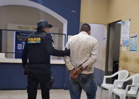 PNC abate a sicario tras ataque armado en Jalapa y captura a sujeto armado en la escena