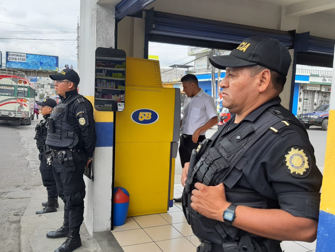 PNC suspende descansos por plan de seguridad por pago del bono 14