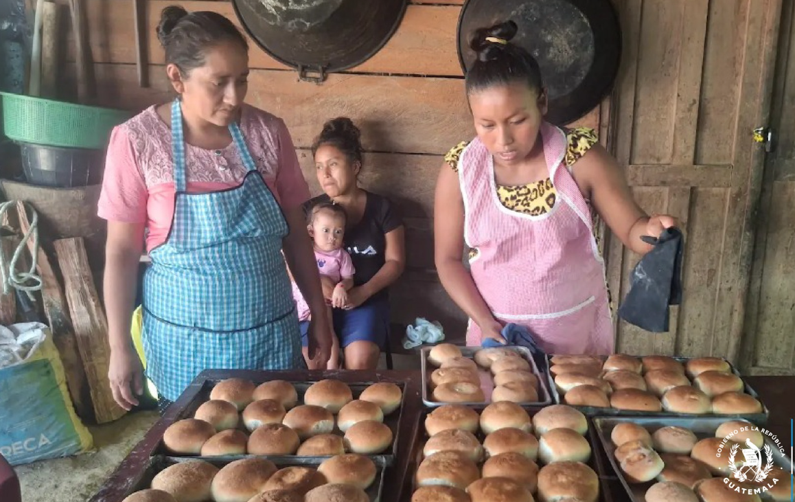 Mujeres zacapanecas fortalecen sus habilidades productivas gracias a SOSEP
