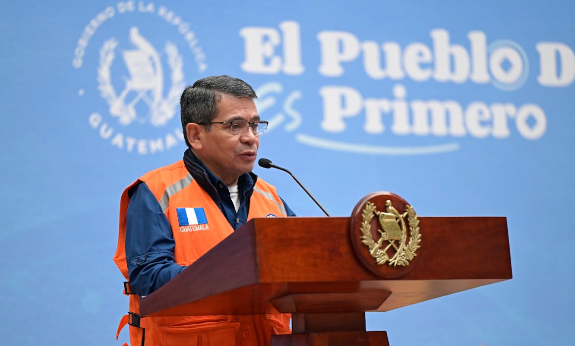 Ministro Díaz comparte acciones del CIV ante emergencias en carretera./Foto: Byron de la Cruz.