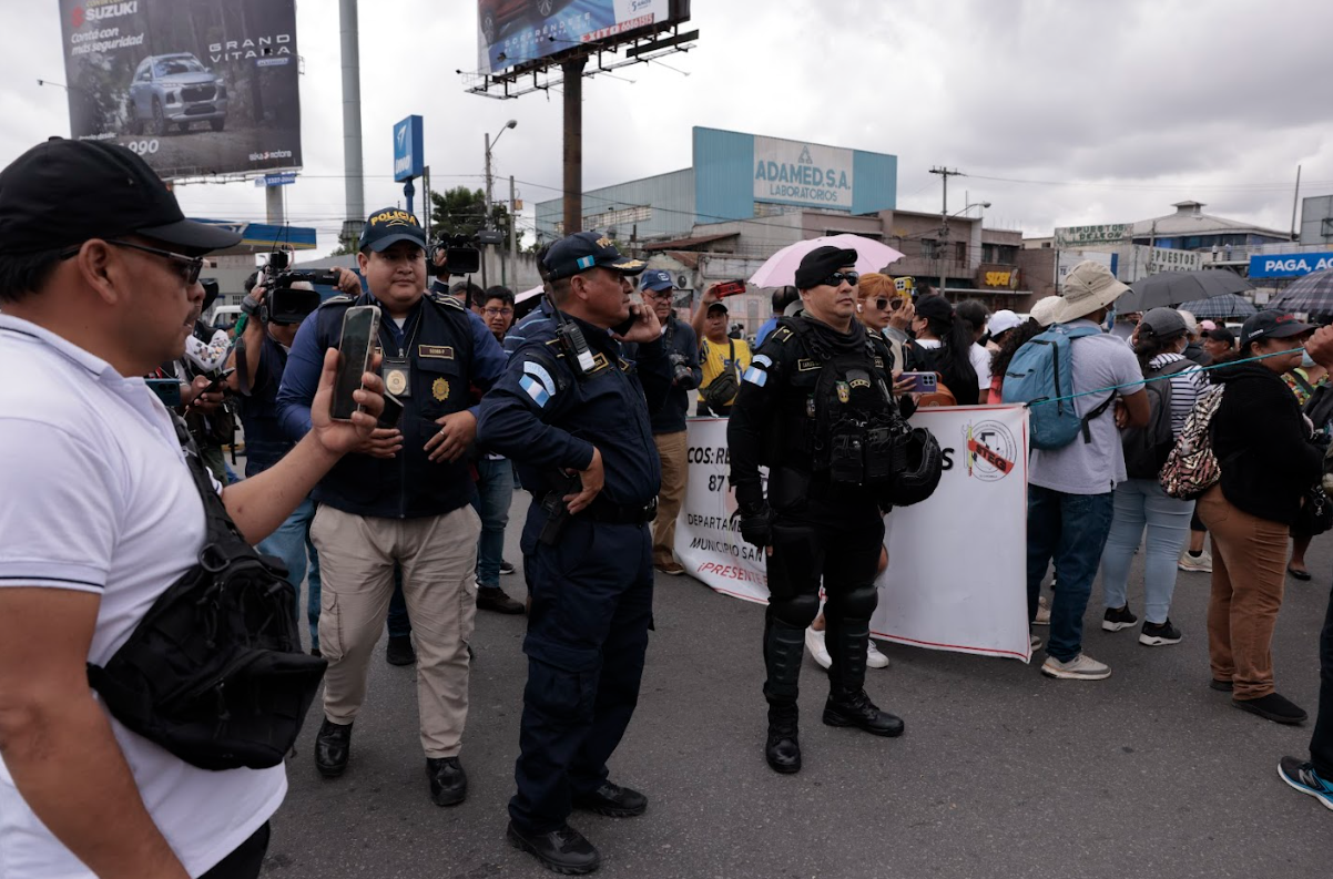 PNC activa protocolos ante bloqueos: se prioriza diálogo y se busca garantizar&nbsp;libre locomoción
