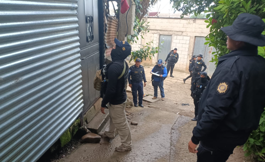 Capturan a 15 sospechosos de crímenes violentos en San Pedro Ayampuc