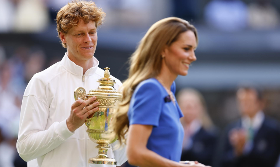 Jannik Sinner somete a Alcaraz y se proclama campeón de Wimbledon