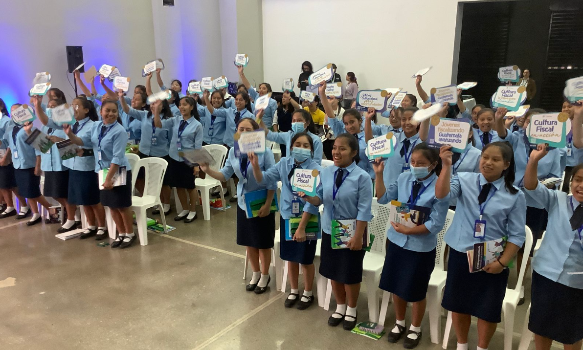 Cultura Fiscal: 733 estudiantes se suman a la juventud del cambio