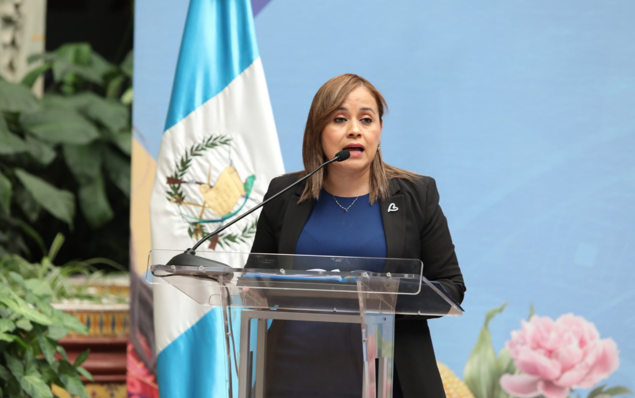 Instituciones del Ejecutivo se unen a la campaña Corazón Azul en contra de la trata de personas