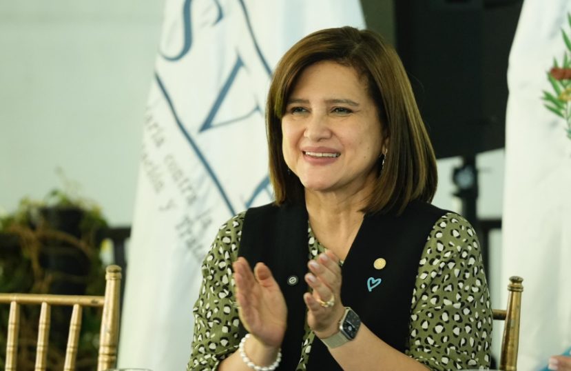 Vicepresidenta lanza junto a SVET la estrategia Panajachel, seguro y libre de delitos VET. (Foto: vicepresidencia)