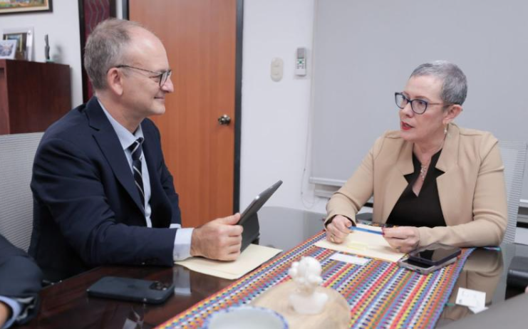 Ministerio de Economía y BID fortalecen la Iniciativa IPEG
