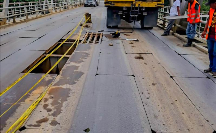 Cada día más de mil 500 vehículos cruzan esta estructura, lo que pone de manifiesto su relevancia. / Foto: CIV