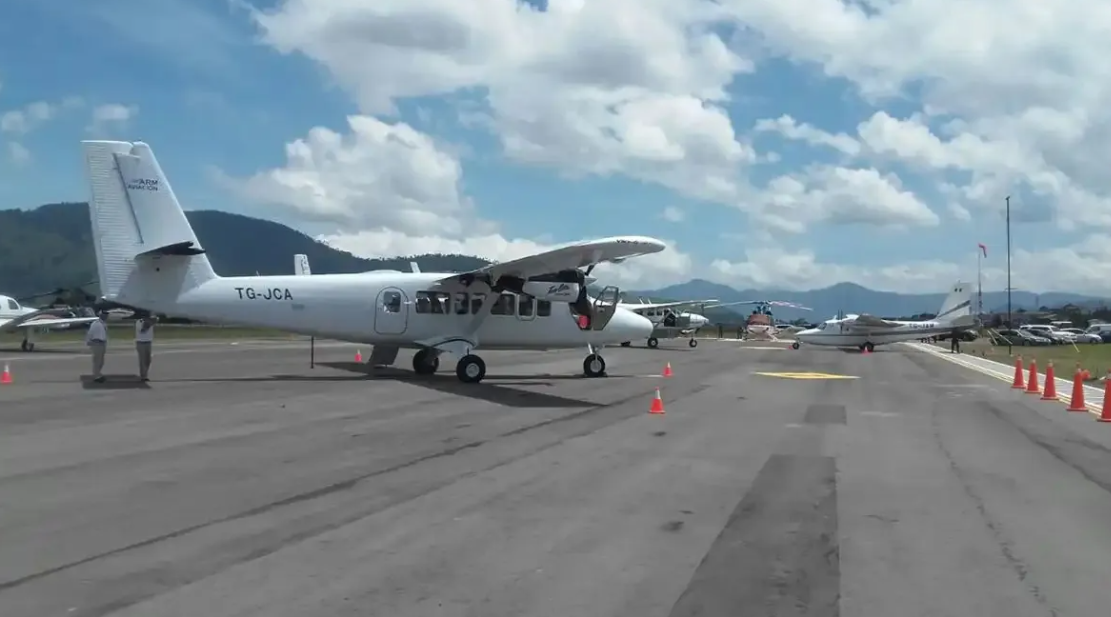 Las autoridades informaron que la aeronave se encontraba realizando maniobras de taxeo y traslado en tierra antes del despegue. / Foto: DGAC