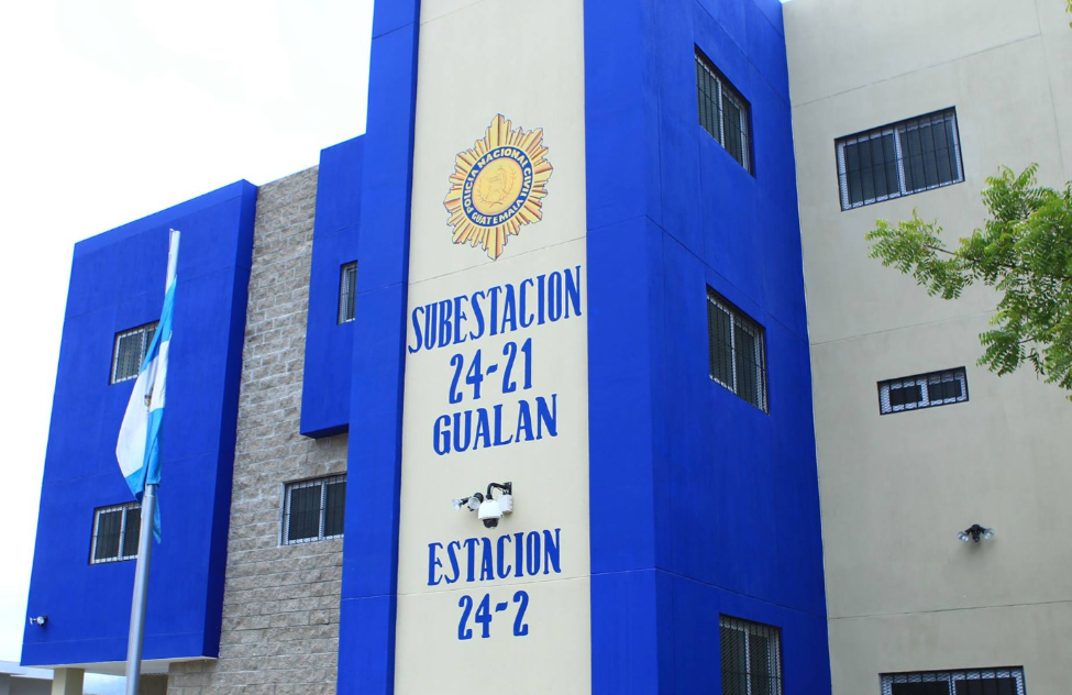 PNC lamenta fallecimiento de agente y pobladores en diligencia en Zacapa. (Foto: PNC)