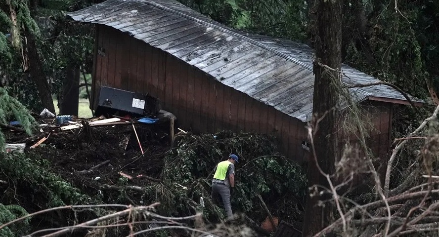 Las inundaciones en Texas ya han causado más de 100 víctimas mortales en Texas, Estados Unidos.