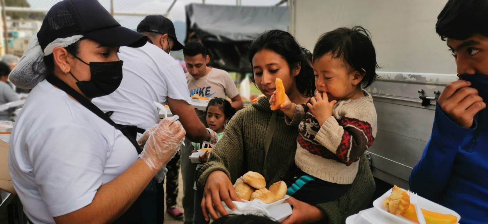 Mides continúa brindando alimentos a afectados por sismos