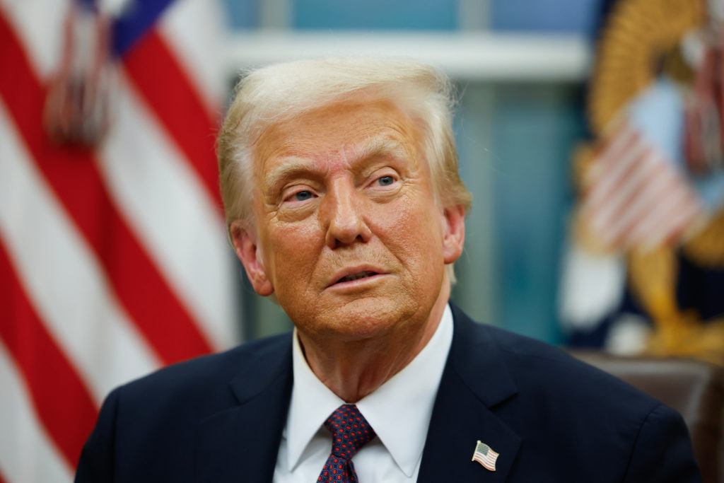 Trump dice estar dispuesto a “ceder puntos” en aranceles si los países abren sus mercados