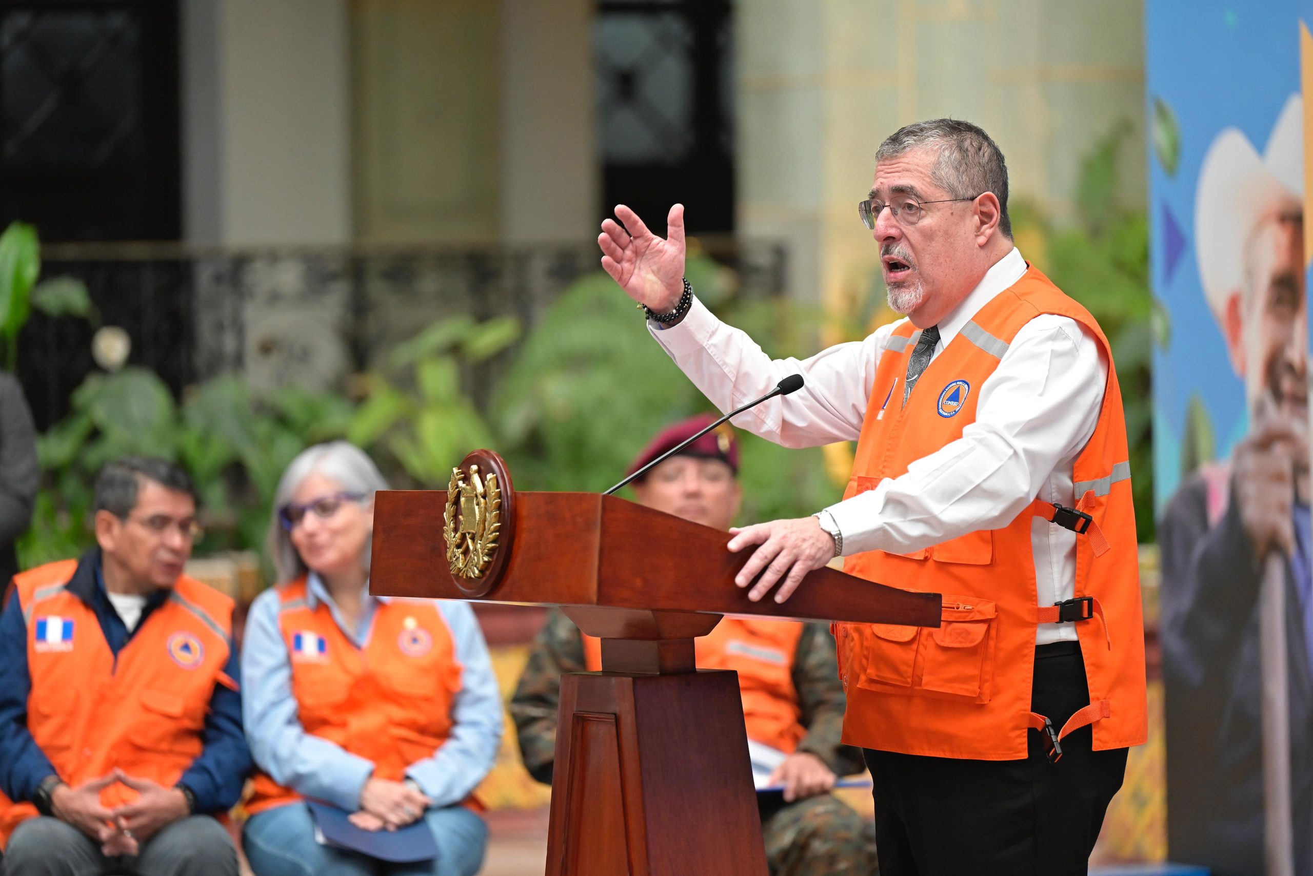 Presidente Arévalo indica que actuarán ante los bloqueos y señala de “falta de solidaridad” al STEG