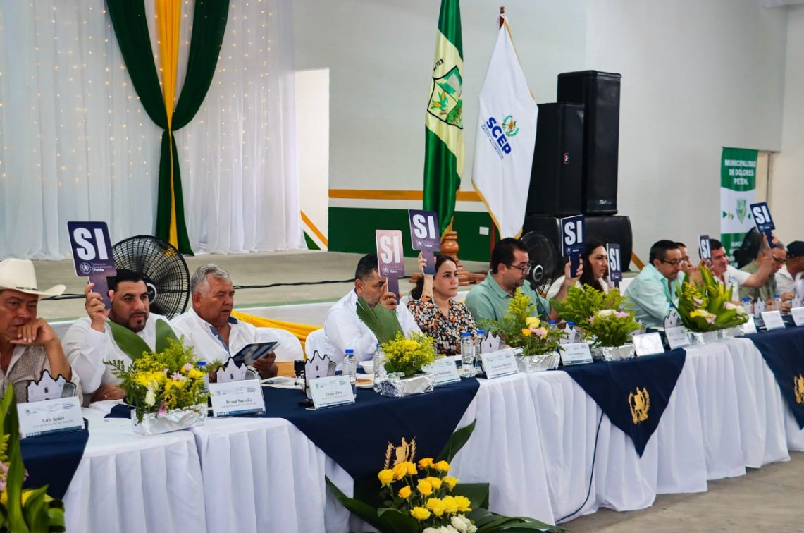 Seguimiento de las acciones para llevar desarrollo a los municipios de Petén