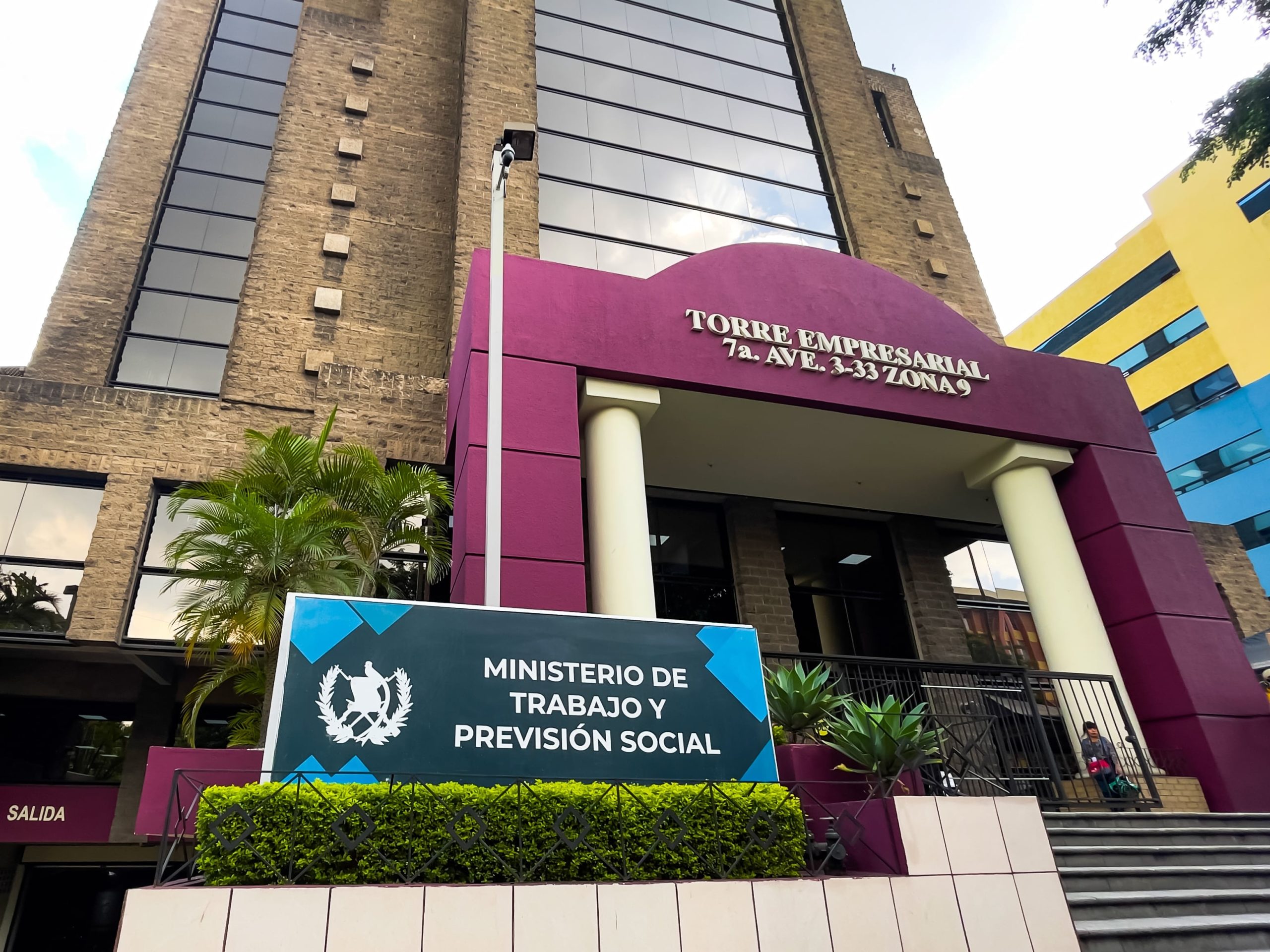 Mintrab creará el Sistema de Información del Mercado Laboral de Guatemala./Foto: Mintrab.