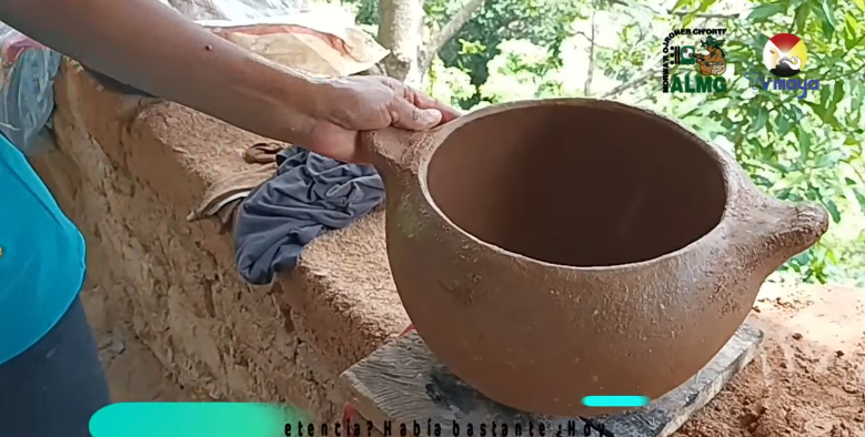 A través del idioma "ch'orti", la ALMG promueve la conservación de prácticas ancestrales. / Foto: ALGM y TVMaya.