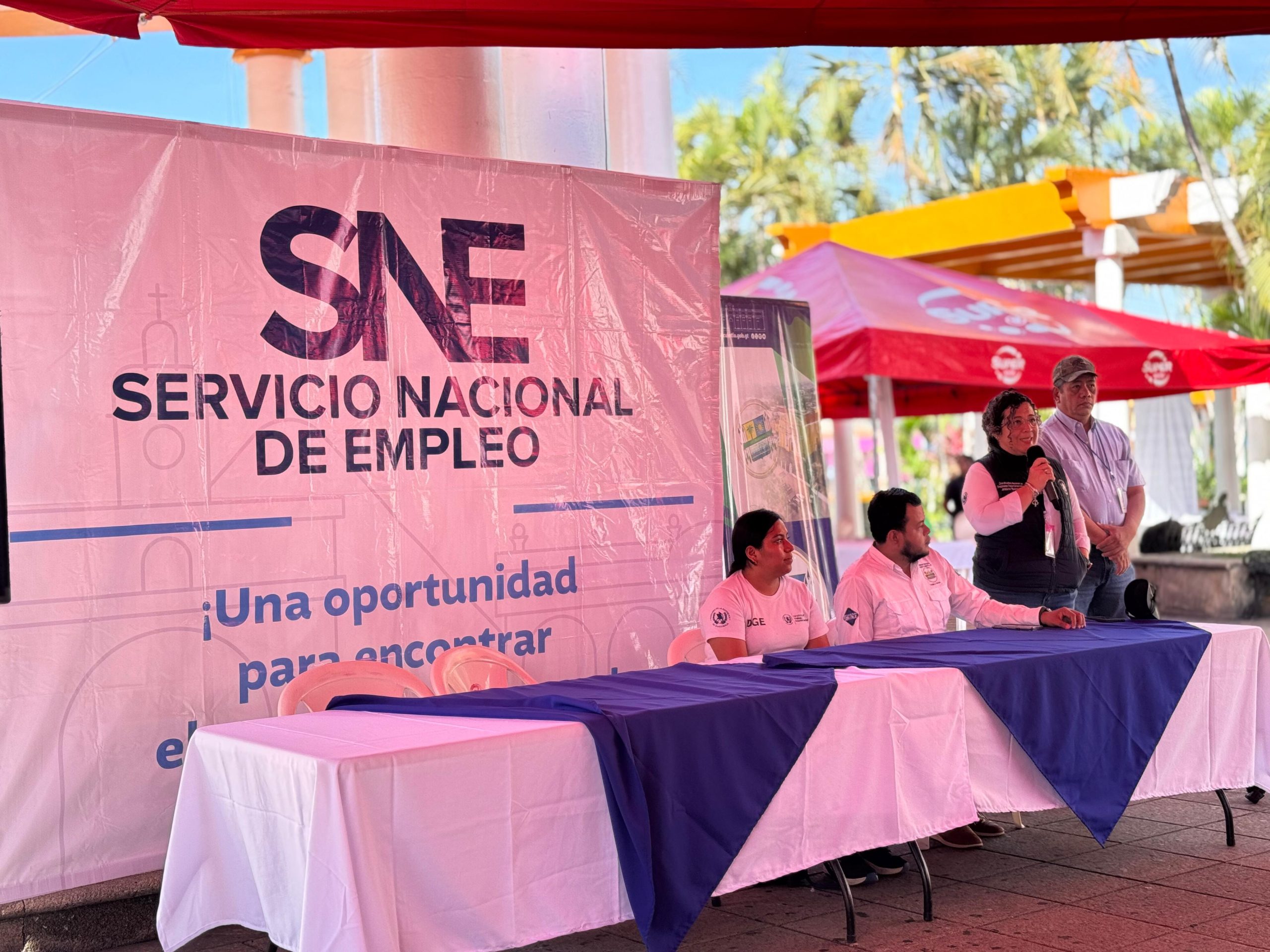 Segunda Feria Nacional del Empleo en Escuintla reúne a más de 70 empresas
