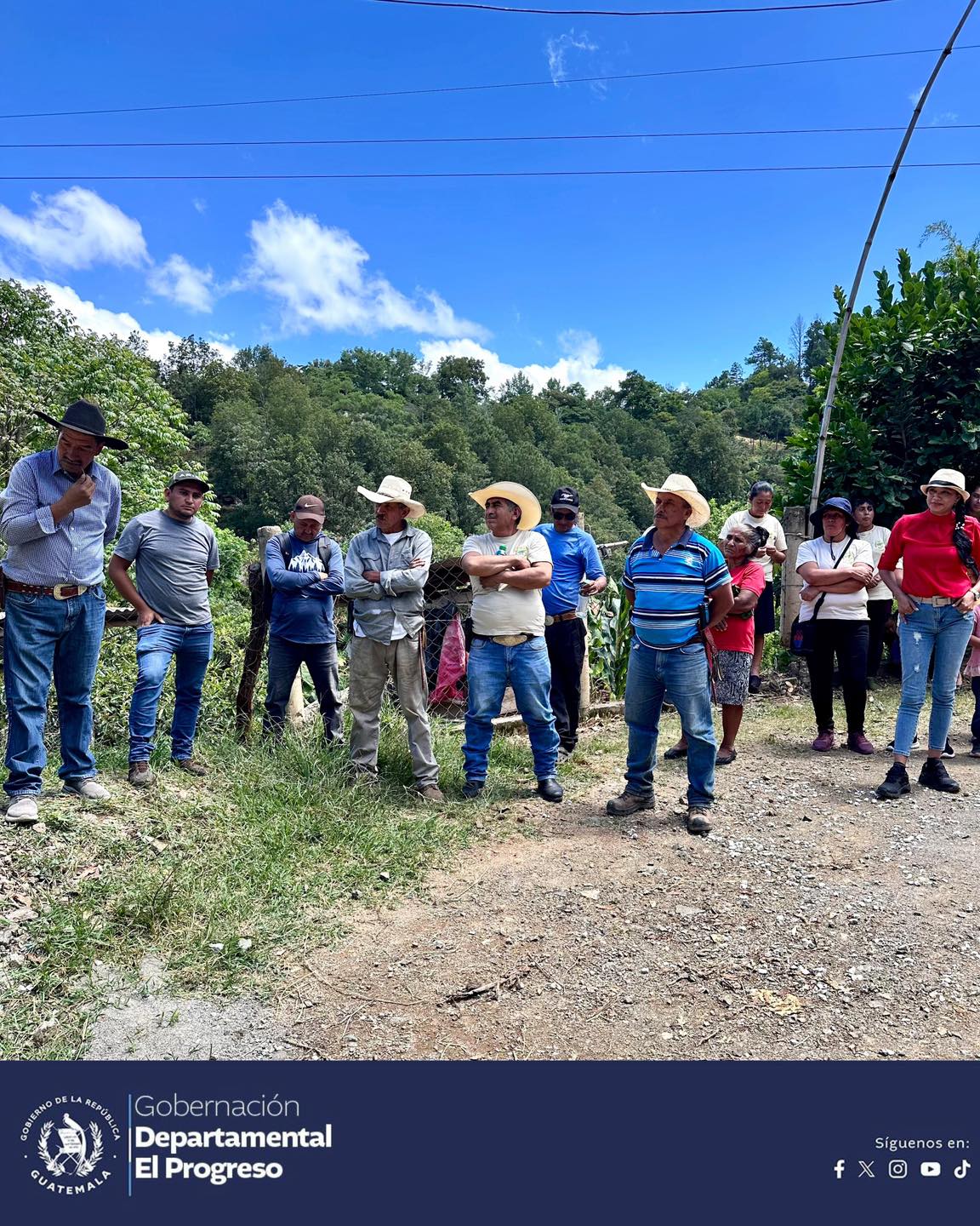 Primera piedra del proyecto de perforación de pozo mecánico en La Montañita, Sansare