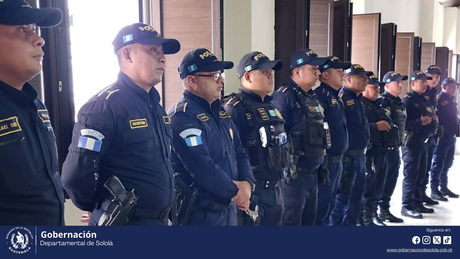 Presentan nuevos agentes de la PNC en San Pedro La Laguna, Sololá