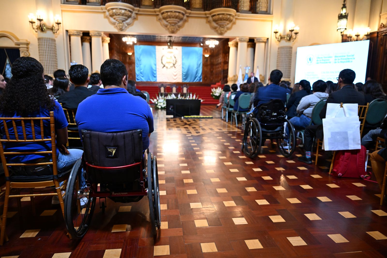 Presidente Arévalo: “Gobierno cumple compromiso de justicia social, de inclusión y de dignidad”