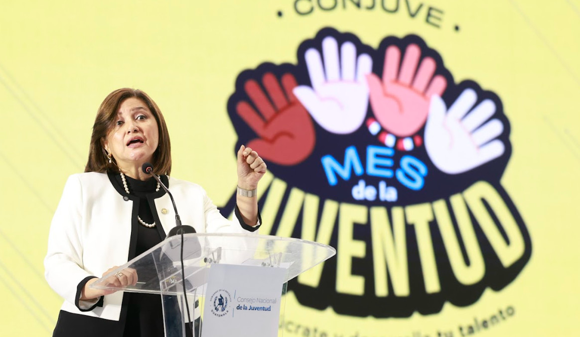 Vicepresidenta inaugura el Mes de la Juventud con impulso a políticas y programas
