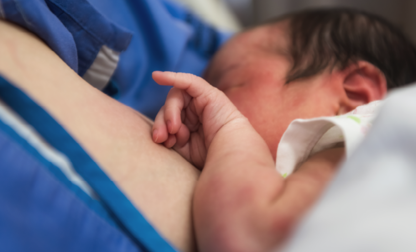 Comienza la semana en honor a la lactancia materna, una práctica vital para los bebés