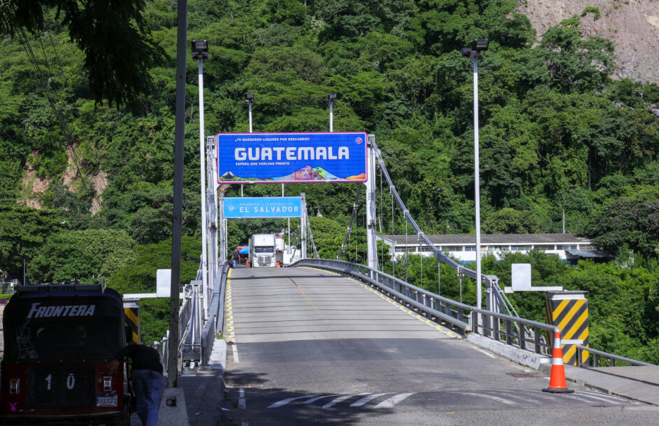 Más de 46 mil salvadoreños han ingresado a Guatemala durante las fiestas agostinas