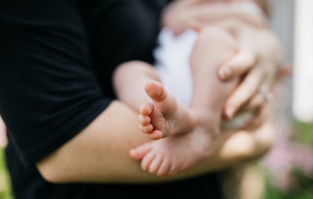 Mides implementará salas de lactancia materna institucionales. / Foto: unsplash.