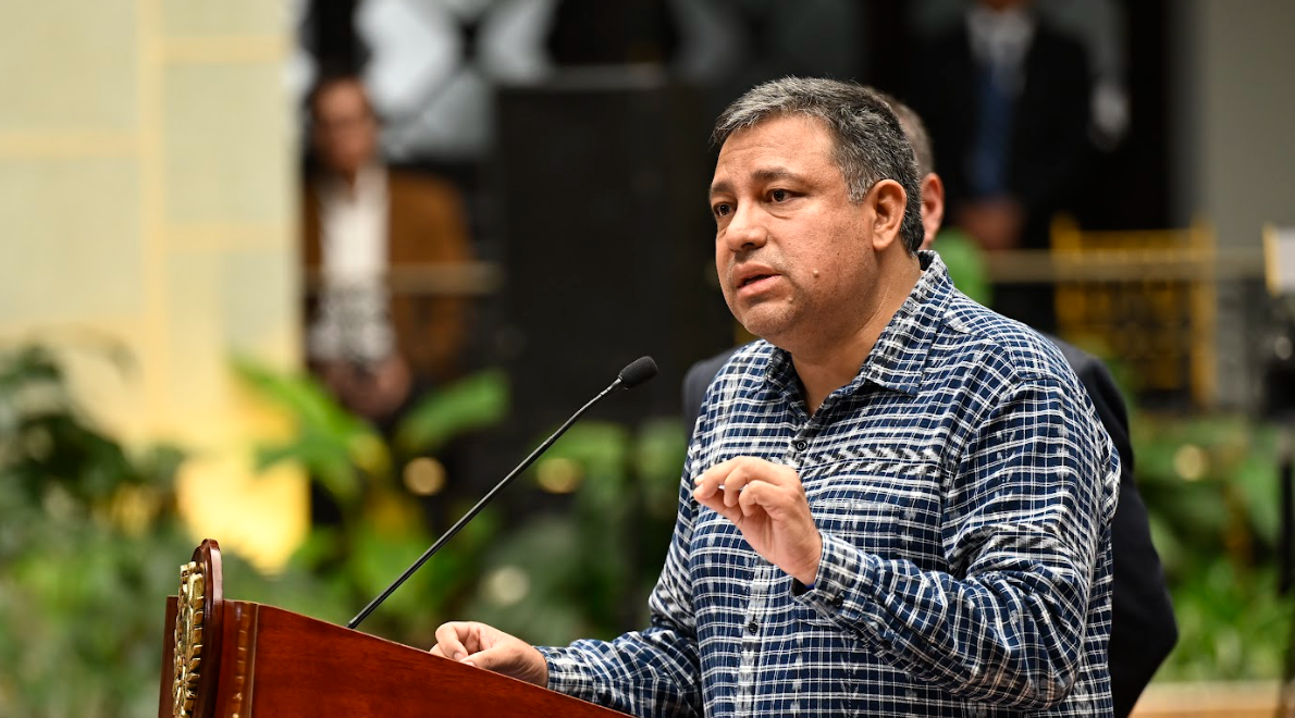 Segeplan reafirma transparencia en entrega de Becas por Nuestro Futuro