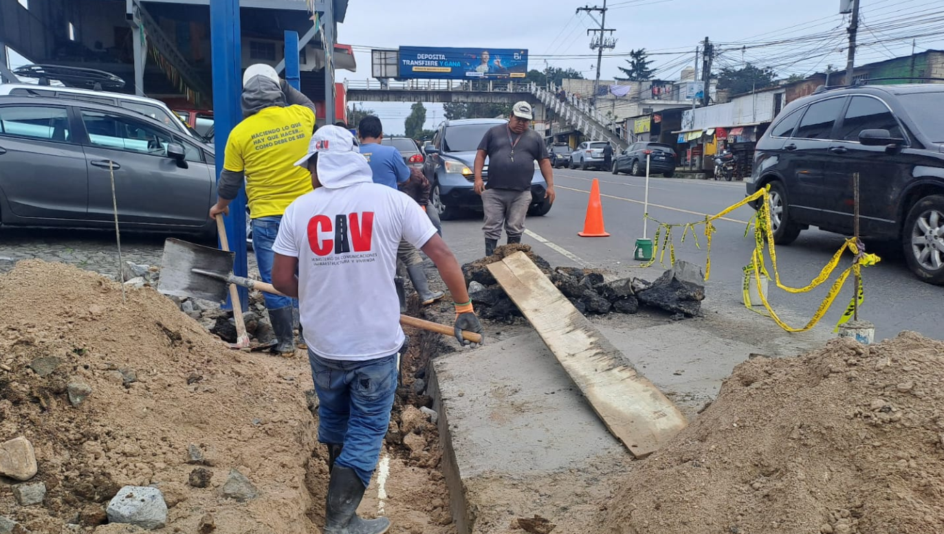 Caminos atiende emergencias de infraestructura en todo el país. / Foto: CIV.