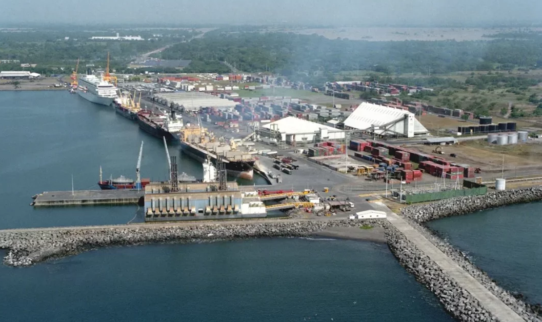 Dragado en puerto Quetzal permitirá recuperar hasta 3.9 millones de toneladas métricas de carga