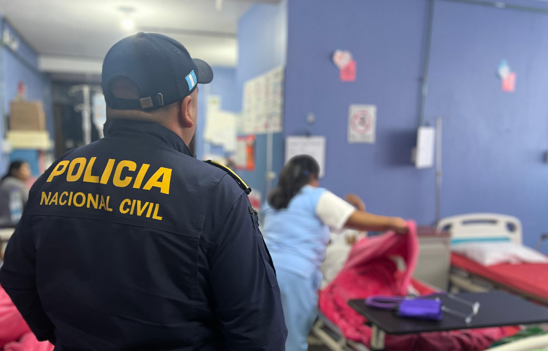 Capturan a mujer que habría abandonado a su bebé en una fosa séptica