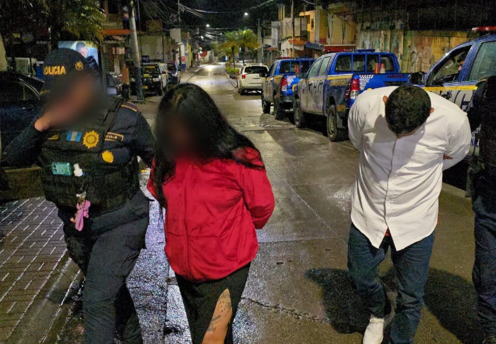 Pareja recapturada en Fraijanes con 283 mil quetzales ocultos en vehículo