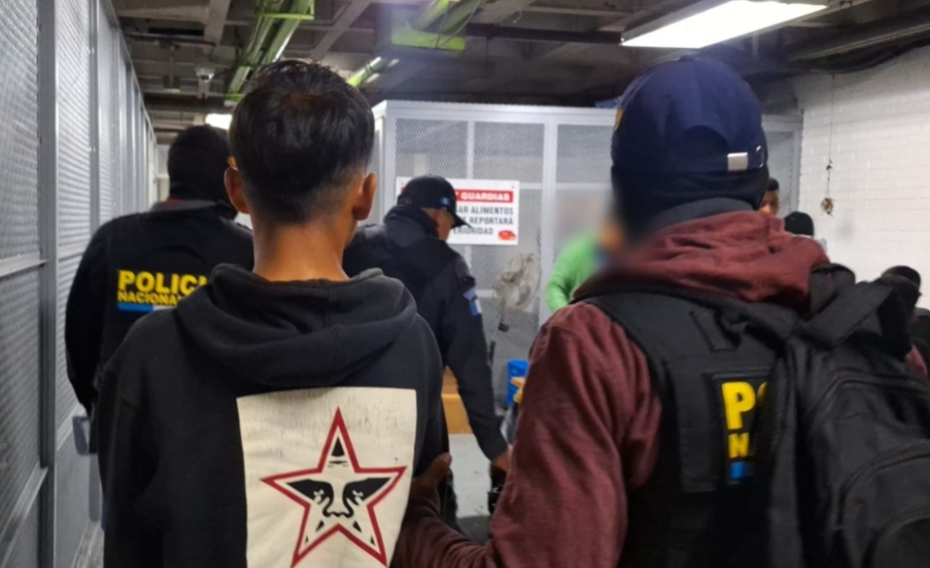 Presuntos extorsionistas y pandilleros detenidos en operativos simultáneos