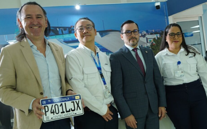 Así puedes tramitar las placas de los vehículos en tan solo cinco minutos